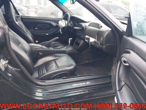 Used 2005 Porsche 911 Carrera 4S image 9