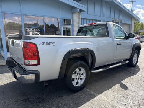Used 2013 GMC Sierra 1500 W/T AWD/4WD image 5