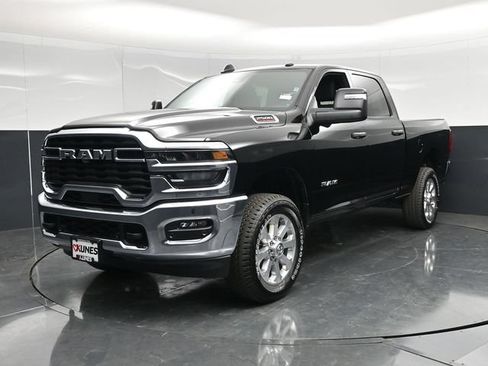 New 2026 RAM 2500 Big Horn AWD/4WD image 6