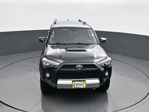 Used 2018 Toyota 4Runner TRD Off-Road Premium image 14