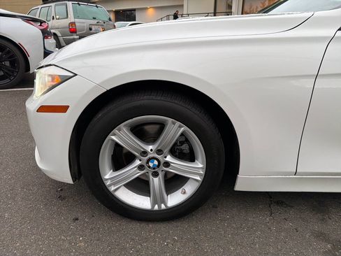 Used 2013 BMW 328i xDrive 328i xDrive AWD 4dr Sedan SULE image 11
