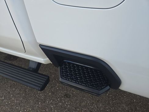 Used 2022 GMC Sierra 2500 Pro w/ Gooseneck/5TH Wheel Package image 34