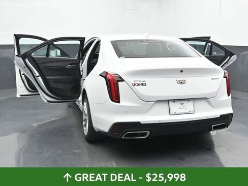 Used 2024 Cadillac CT4 Luxury image 55