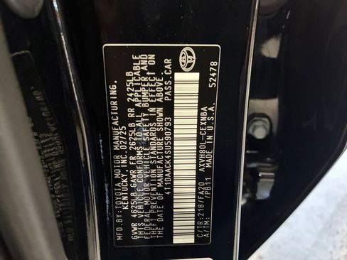 Used 2025 Toyota Camry LE FWD image 29