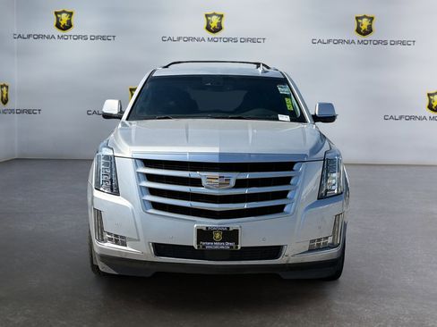 Used 2016 Cadillac Escalade Premium AWD/4WD image 8