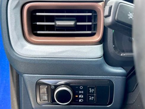 Used 2024 Ford Maverick Lariat FWD image 19