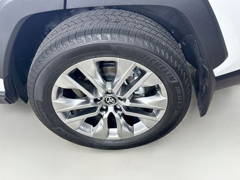 Used 2025 Toyota RAV4 Limited w/ Advanced Technology Package FWD image 37
