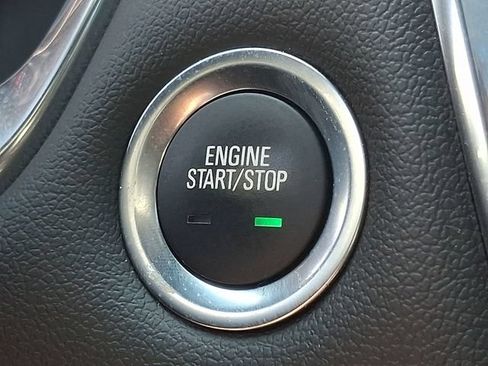 Used 2023 Chevrolet Traverse RS w/ LPO, Floor Liner Package AWD/4WD image 24