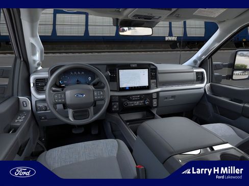New 2026 Ford F350 XLT w/ XLT Premium Package image 9