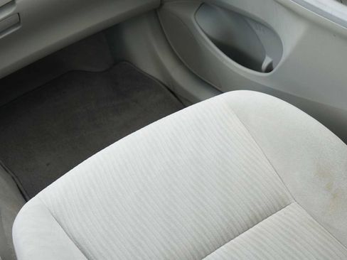 Used 2010 Toyota Corolla LE FWD image 24
