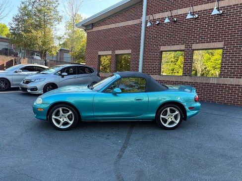 Used 2003 MAZDA MX-5 Miata RWD image 4