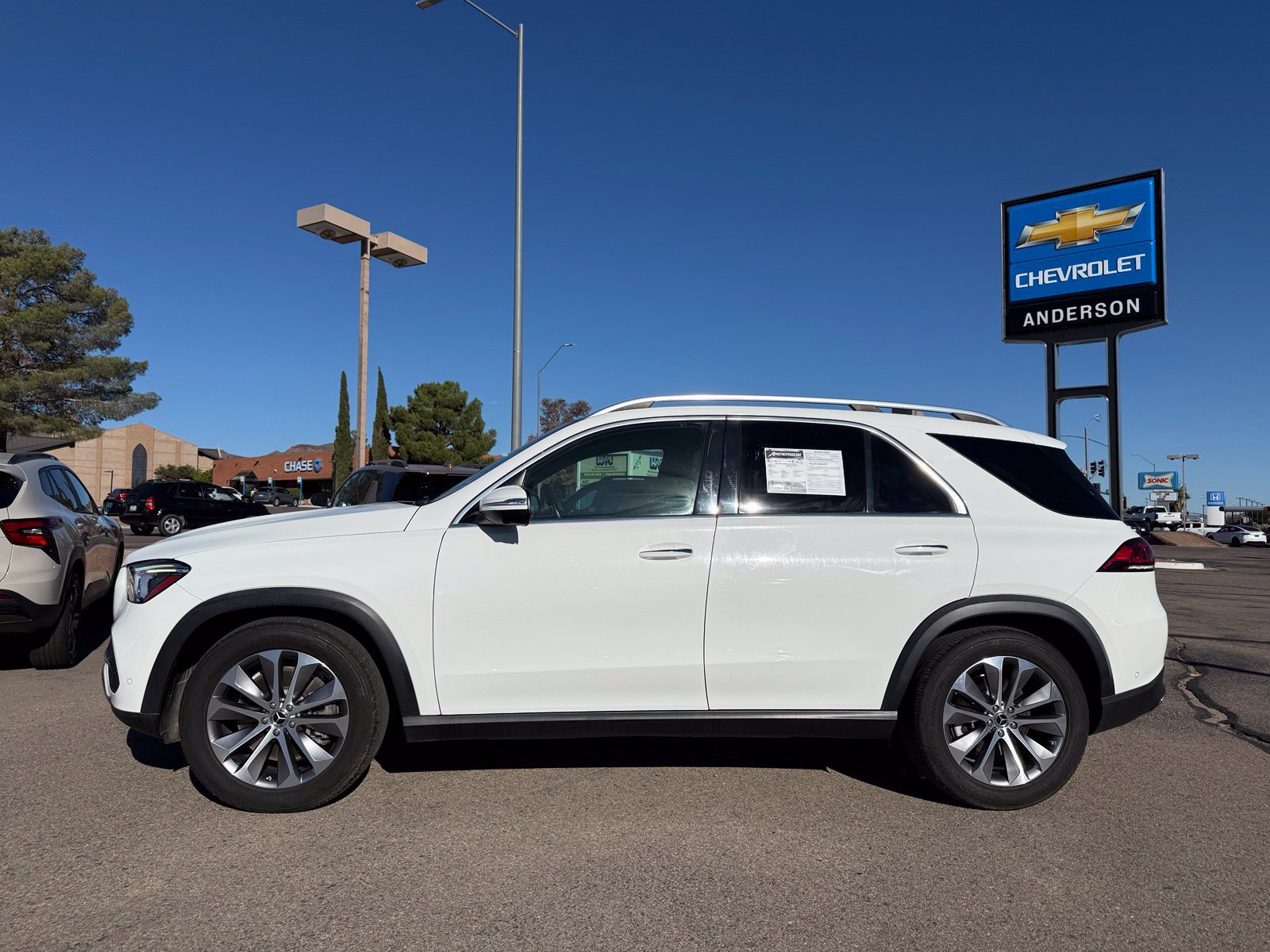 Used 2021 Mercedes-Benz GLE 450 4MATIC image 10