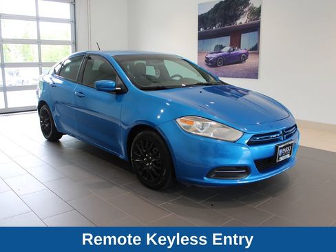 Used 2016 Dodge Dart SE w/ Convenience Group FWD image 2