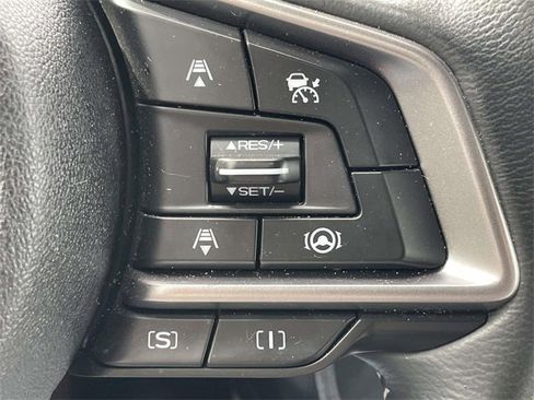 Used 2023 Subaru Forester Premium image 32