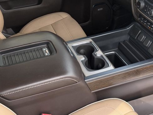 Used 2018 GMC Sierra 3500 Denali w/ Duramax Plus Package image 58