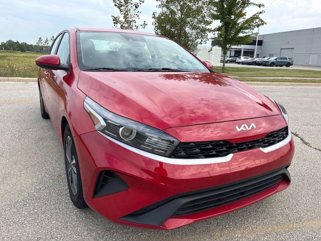 Certified 2023 Kia Forte LXS FWD image 1