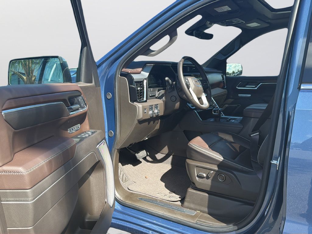 Used 2025 GMC Sierra 1500 Denali w/ Denali Reserve Package AWD/4WD image 20