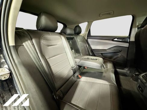 Used 2022 Volkswagen Taos SE AWD/4WD image 26