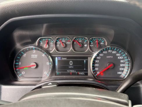 Used 2019 Chevrolet Silverado 1500 LT RWD image 11