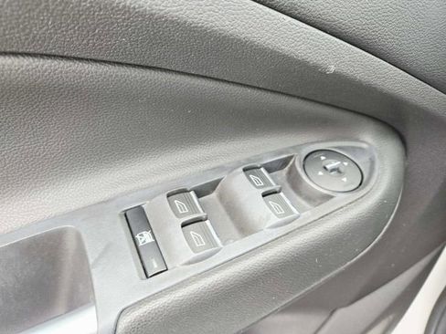 Used 2015 Ford C-MAX Energi SEL w/ Equipment Group 302A image 34