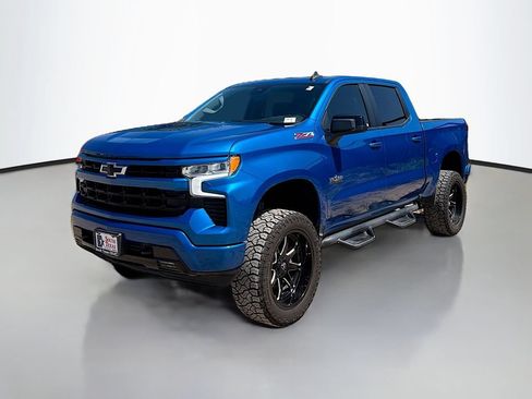 Used 2022 Chevrolet Silverado 1500 RST w/ Texas Edition Plus AWD/4WD image 3