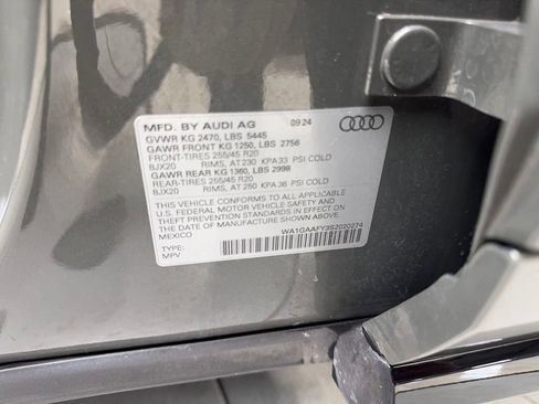 Used 2025 Audi Q5 2.0T Premium image 91