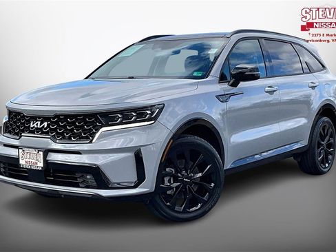 Used 2023 Kia Sorento SX image 3