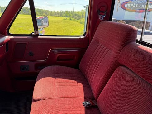 Used 1991 Ford F150 4x4 Regular Cab image 63