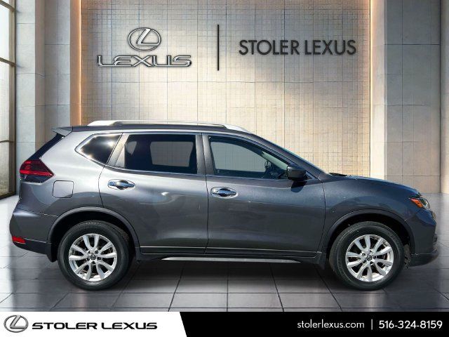 Used 2020 Nissan Rogue SV AWD/4WD image 5