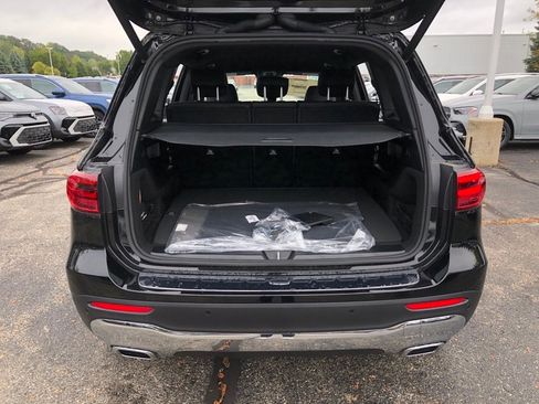 New 2025 Mercedes-Benz GLB 250 4MATIC image 34