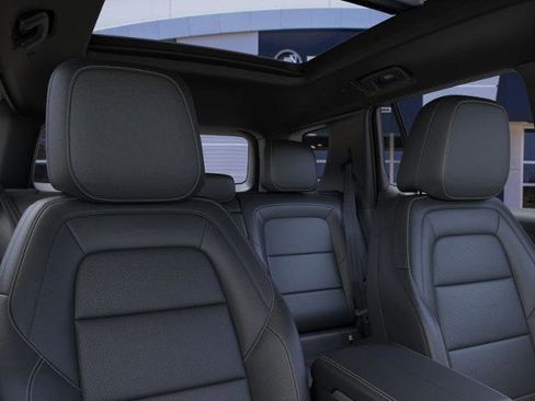New 2026 GMC Terrain Elevation w/ Elevation Premium Package FWD image 24