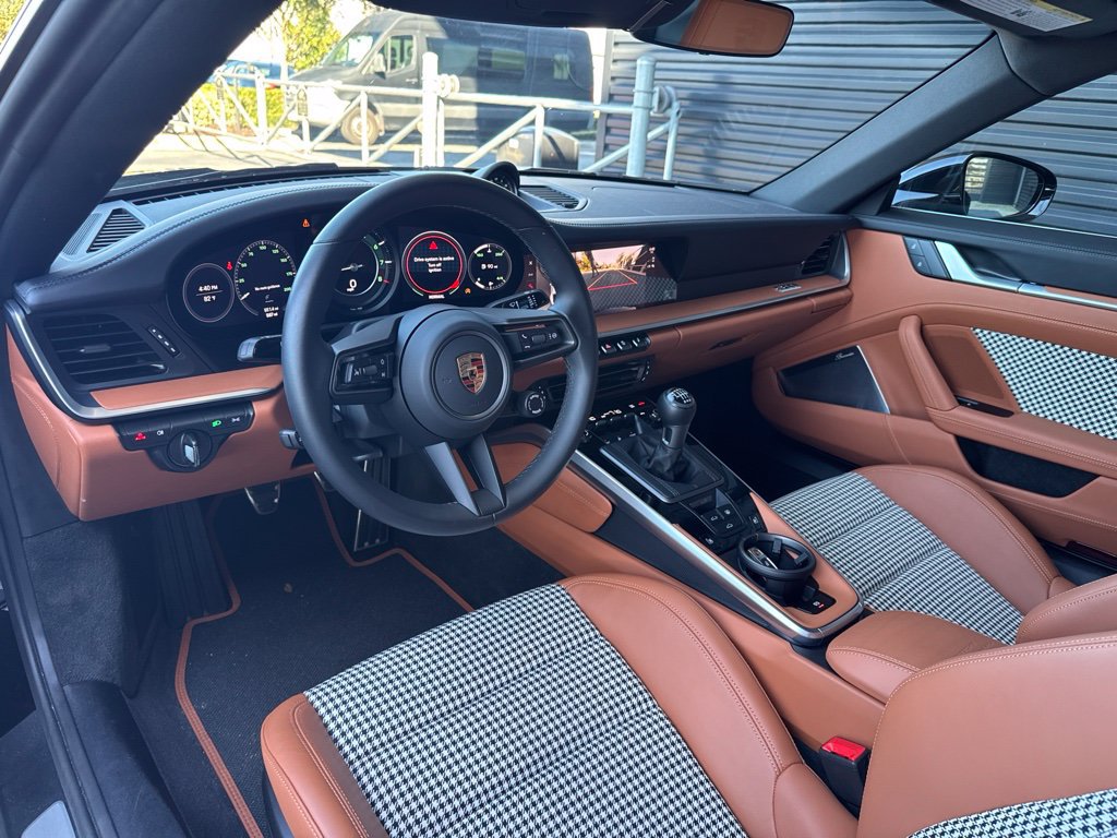 Certified 2024 Porsche 911 Carrera S RWD image 5