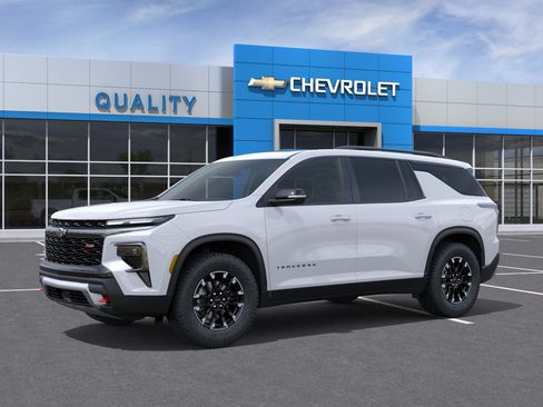 New 2026 Chevrolet Traverse Z71 w/ Driver Confidence Package AWD/4WD image 26