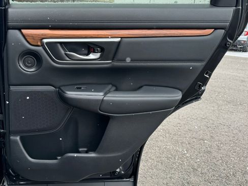 Used 2019 Honda CR-V Touring image 19