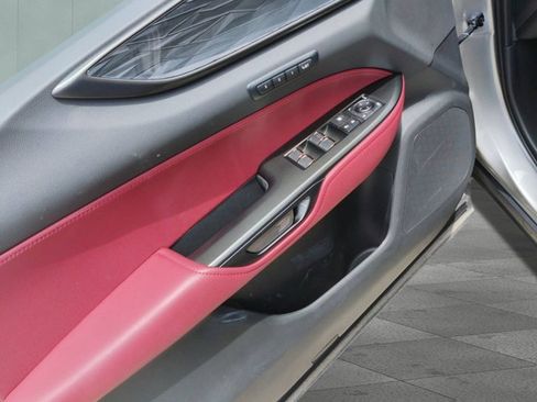 Certified 2025 Lexus NX 250 FWD w/ Towing Package (2000 Lbs) image 9