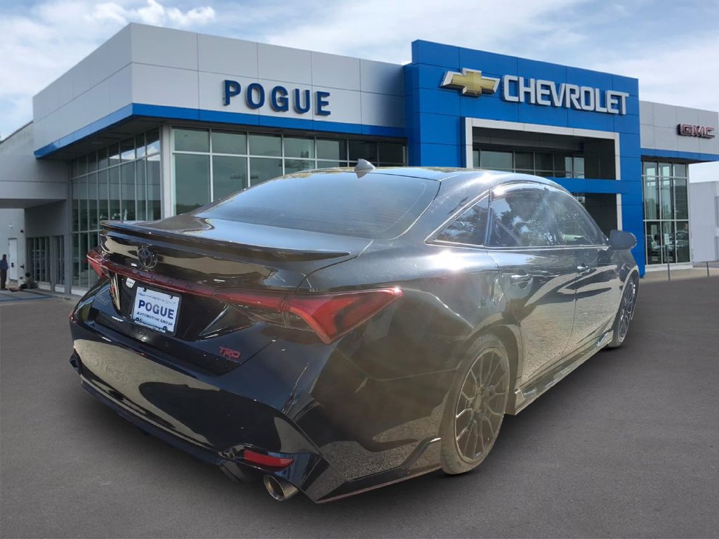 Used 2021 Toyota Avalon TRD FWD image 2
