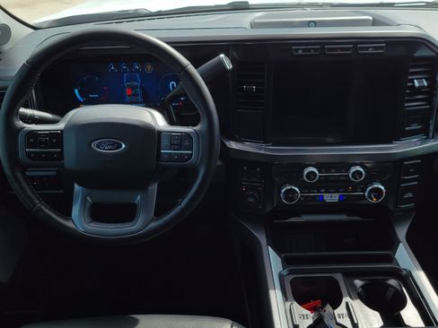 Used 2024 Ford F250 Lariat image 12