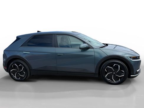 Certified 2024 Hyundai Ioniq 5 SEL RWD image 6