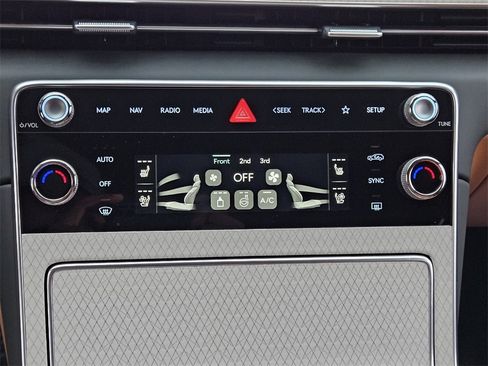 New 2026 Genesis GV80 2.5T Prestige image 20