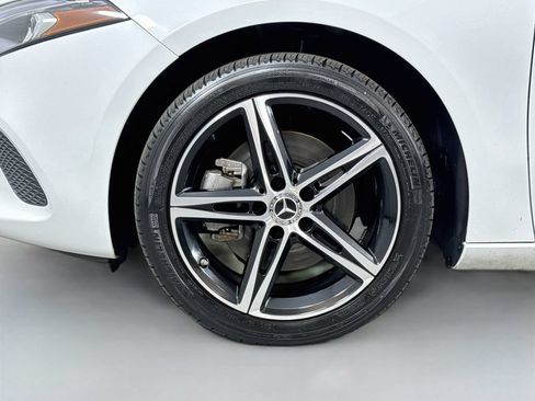 Used 2019 Mercedes-Benz A 220 4MATIC image 10