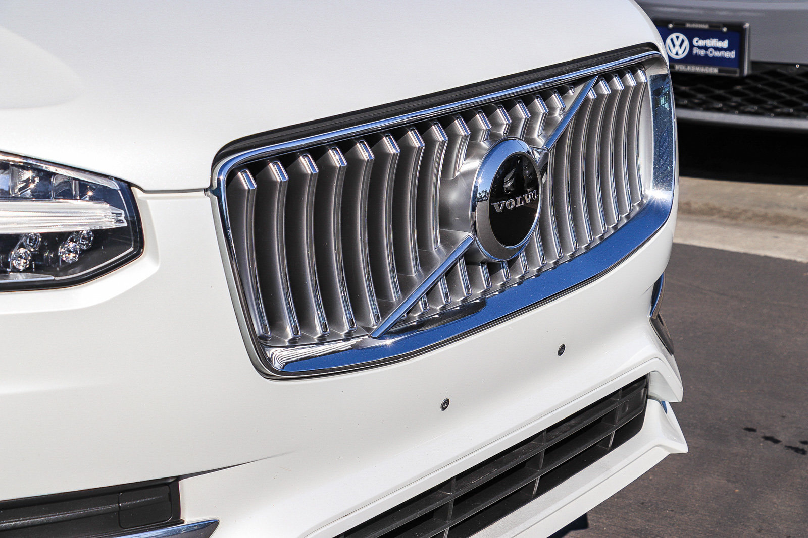 Used 2020 Volvo XC90 T6 Inscription w/ Protection Package Premier AWD/4WD image 5
