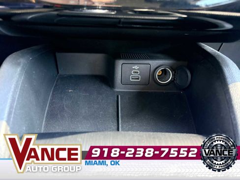 Used 2025 Ford Escape Active w/ Tech Pack #1 AWD/4WD image 23