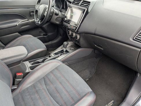 Used 2024 Mitsubishi Outlander Sport ES image 34