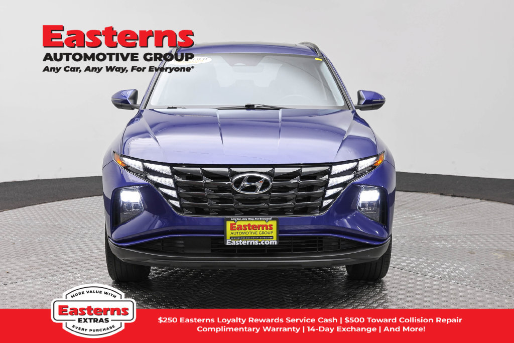 Used 2023 Hyundai Tucson SEL w/ Convenience Package AWD/4WD image 3