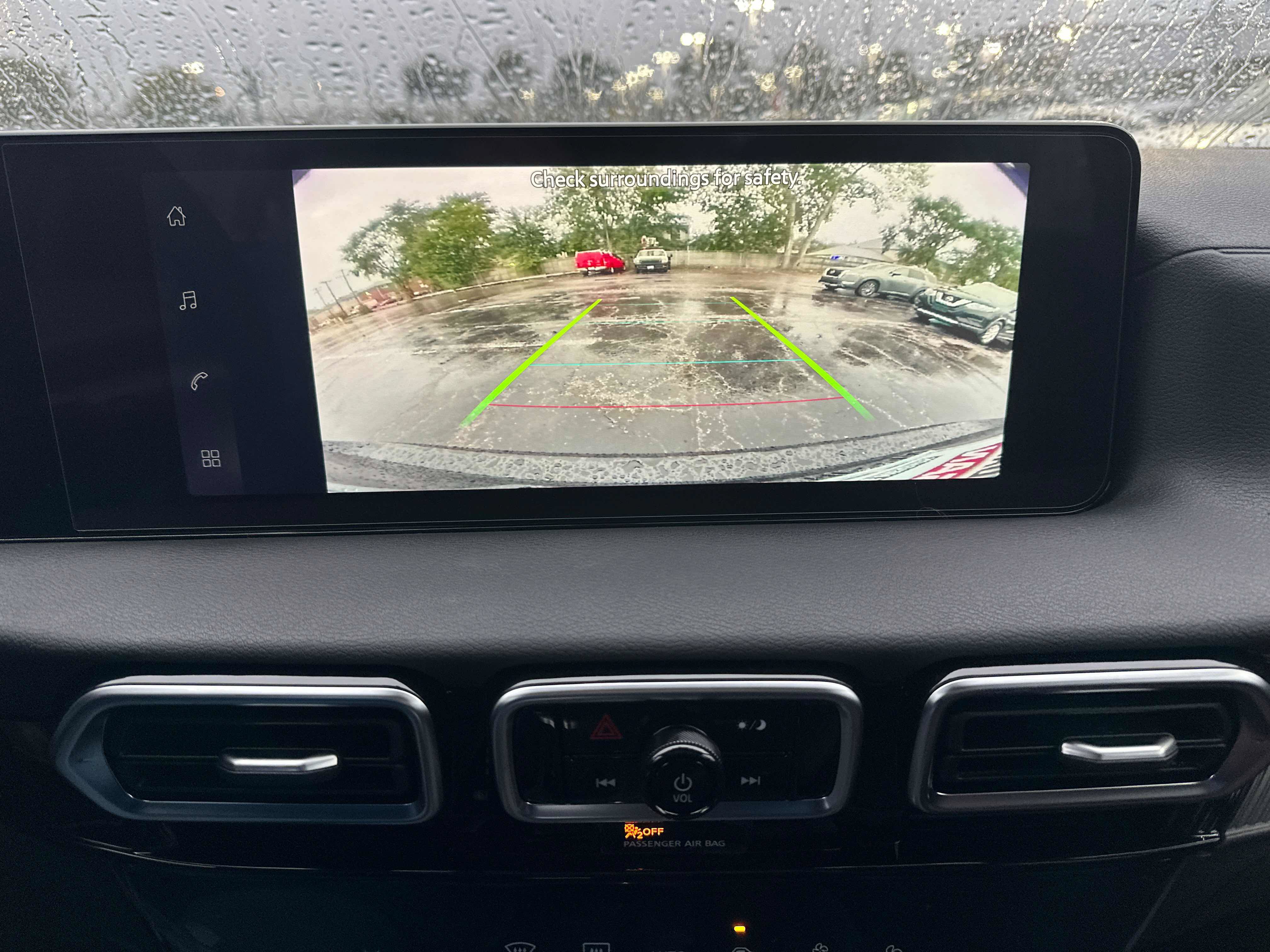 New 2027 Nissan Sentra SR w/ Floor Mat Package FWD image 32