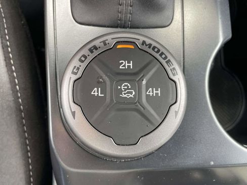 Used 2025 Ford Bronco Big Bend image 24