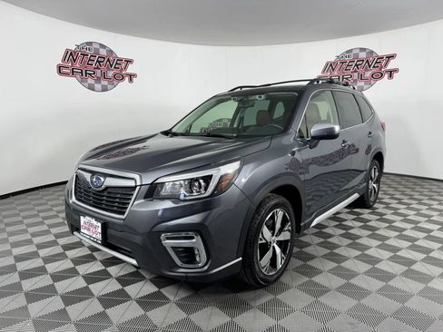 Used 2020 Subaru Forester Touring w/ Popular Package #2 AWD/4WD image 3