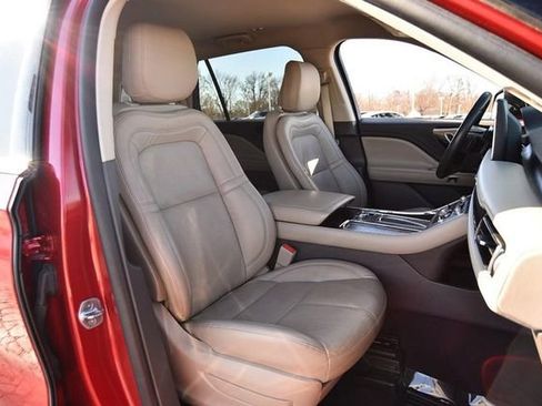 Used 2020 Lincoln Aviator Reserve w/ Elements Package Plus image 22