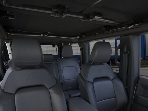 New 2026 Ford Bronco Badlands image 12