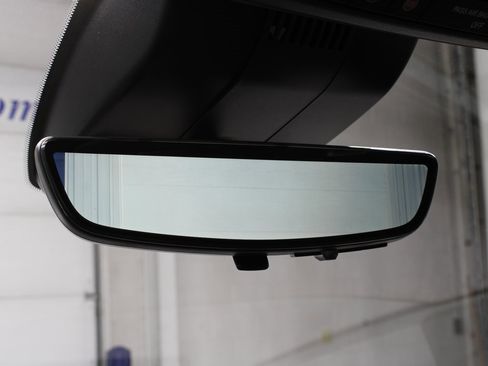 Used 2023 GMC Sierra 1500 Denali w/ Technology Package image 28